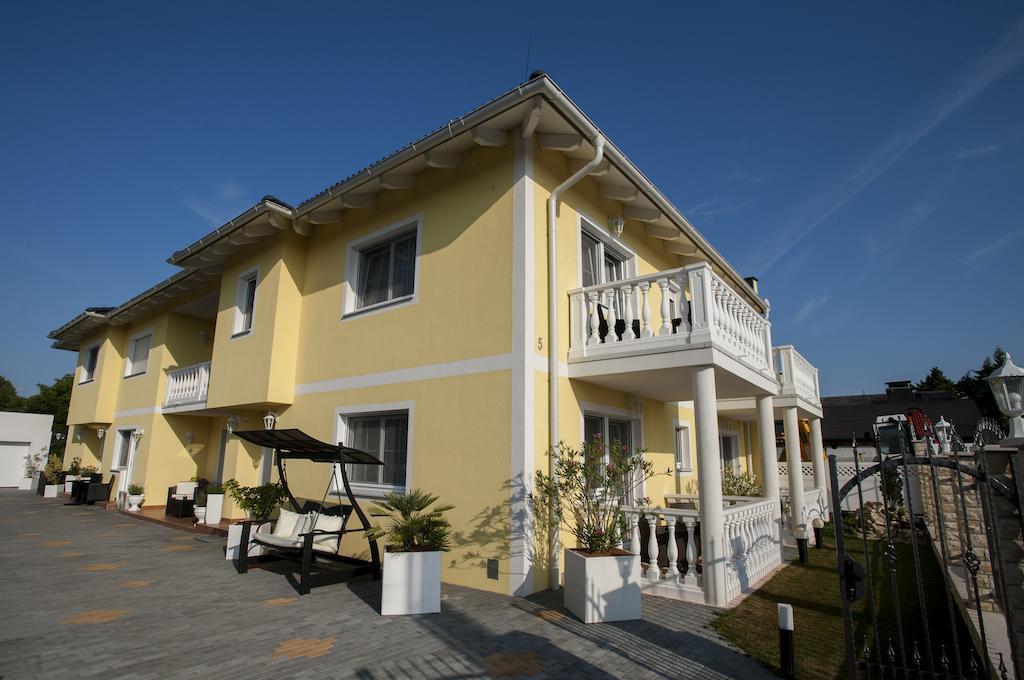 Villa Katharina Руст Экстерьер фото